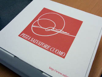 110218PIZZA%20SALVATORE%20CUOM02.JPG