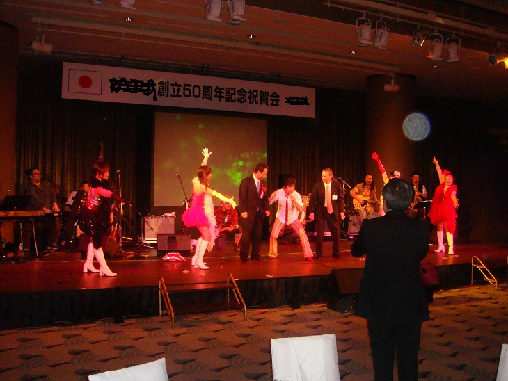 111110KAWAMURABAND04.jpg